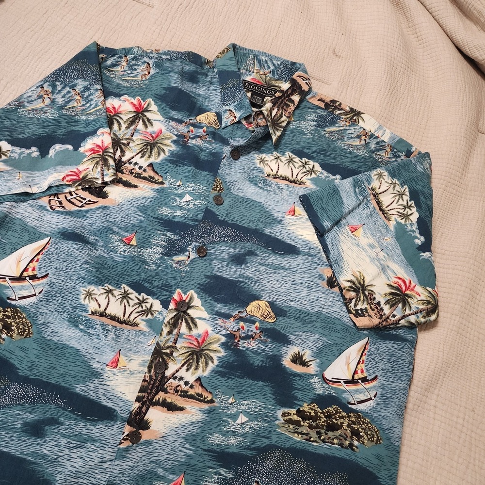 Riggings Mens Size XL Multicolor Hawaiian Short sleeve Shirt Vacation Fun